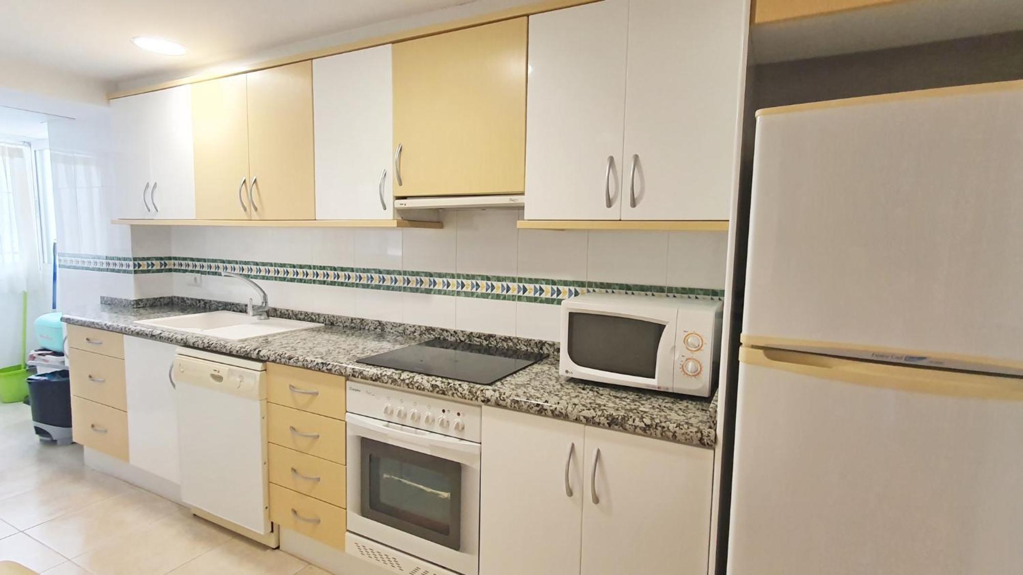 Aigua Blava Primera Linea - Alquiler Solo Familias Playa de Gandia ภายนอก รูปภาพ