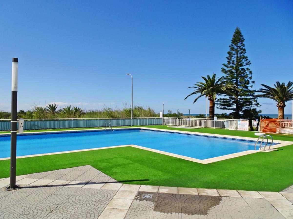 Aigua Blava Primera Linea - Alquiler Solo Familias Playa de Gandia ภายนอก รูปภาพ
