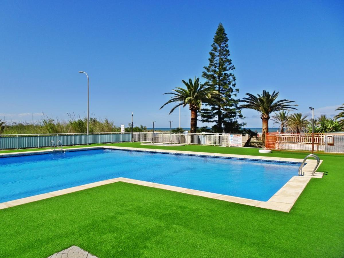 Aigua Blava Primera Linea - Alquiler Solo Familias Playa de Gandia ภายนอก รูปภาพ