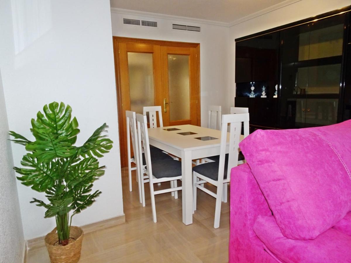 Aigua Blava Primera Linea - Alquiler Solo Familias Playa de Gandia ภายนอก รูปภาพ