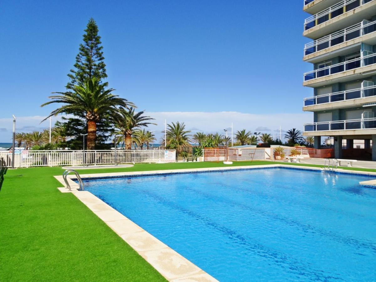 Aigua Blava Primera Linea - Alquiler Solo Familias Playa de Gandia ภายนอก รูปภาพ