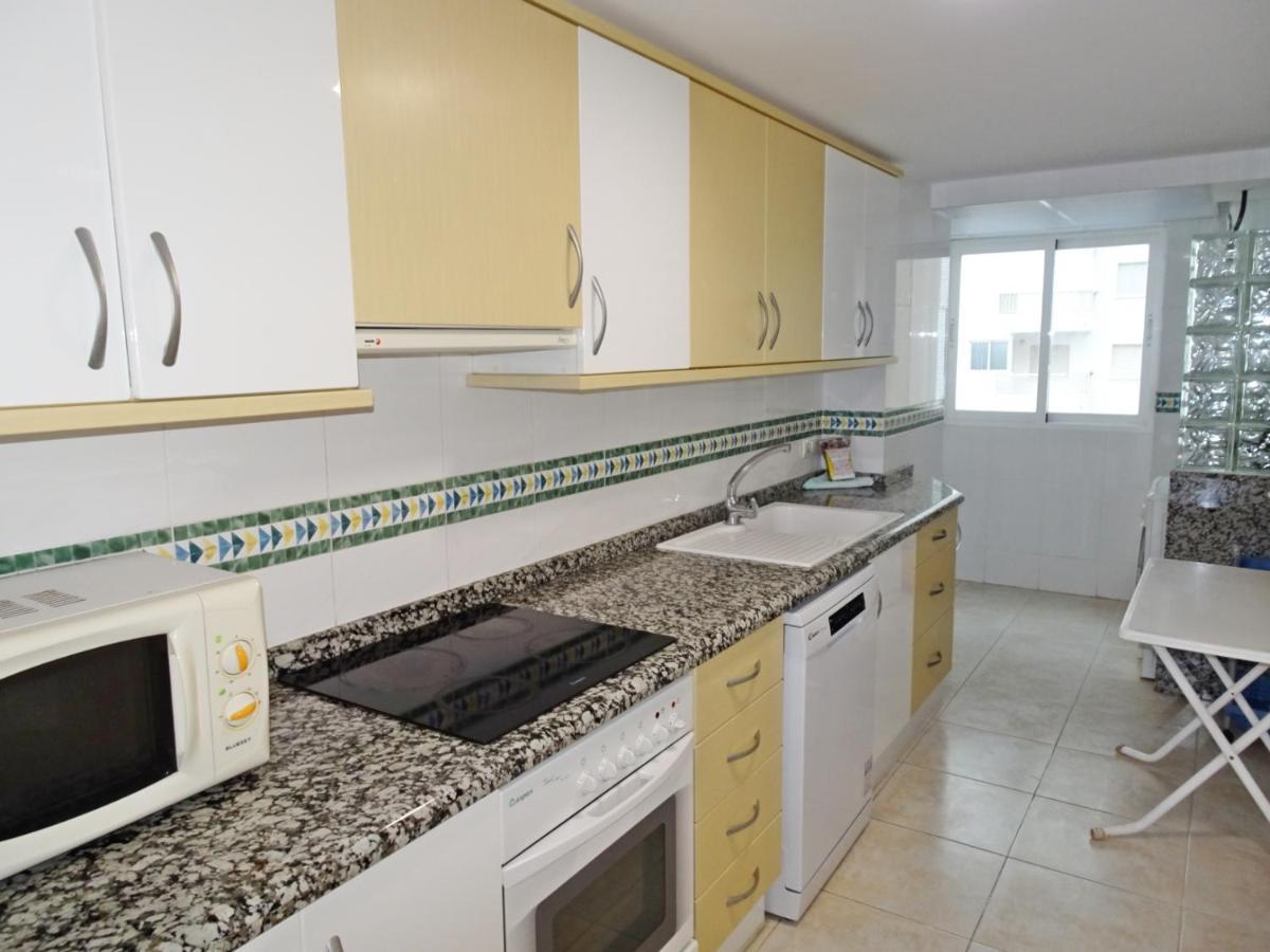 Aigua Blava Primera Linea - Alquiler Solo Familias Playa de Gandia ภายนอก รูปภาพ