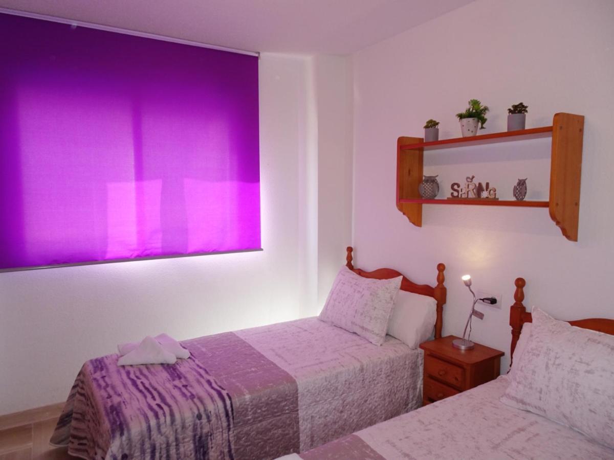 Aigua Blava Primera Linea - Alquiler Solo Familias Playa de Gandia ภายนอก รูปภาพ